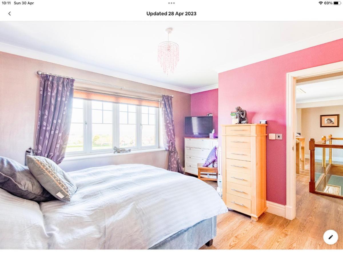 The Kings Suite Oak Drive, Colwyn Bay Ll29 7Yp First Floor Dış mekan fotoğraf