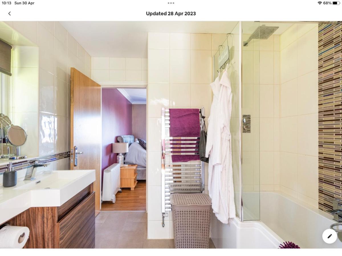 The Kings Suite Oak Drive, Colwyn Bay Ll29 7Yp First Floor Dış mekan fotoğraf